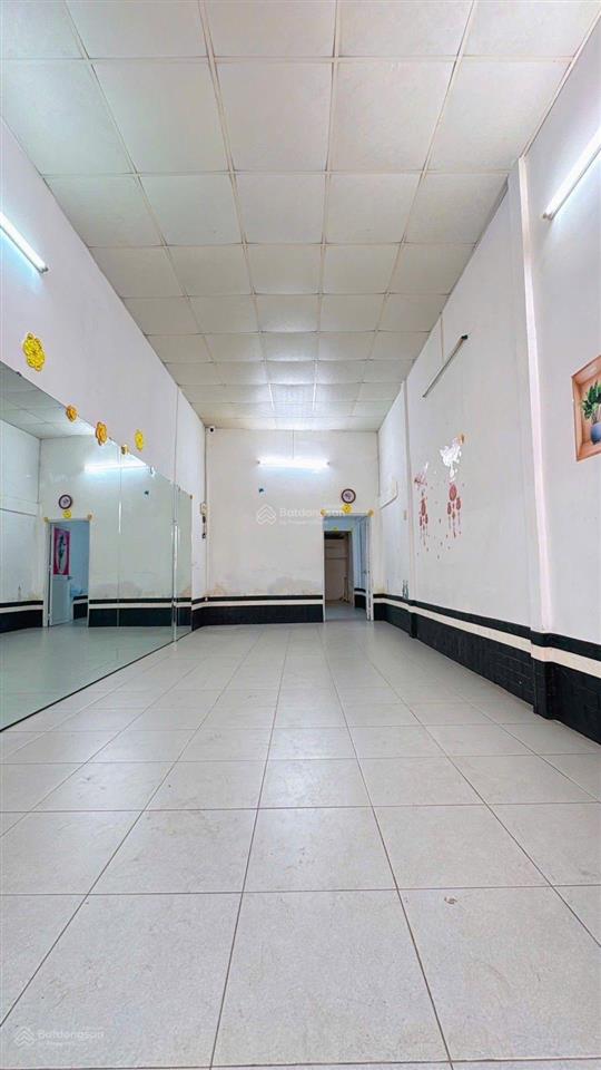 Nhà dài 18m cực hiếm tiềm năng ra mặt tiền ngay lõi trung tâm quận 8