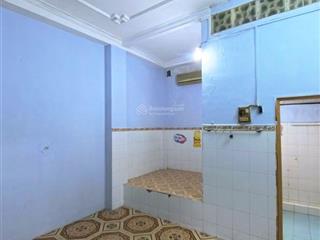 Nhà đẹp, kế bên trường học môi trường sống năng động tại q8