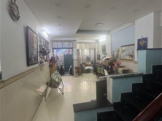 Nhà đẹp cho gia đình đông người 5pn 6wc 5 phút qua quận 1