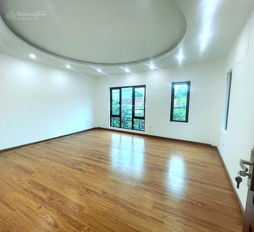 Bán nhà yên bệ hoài đức. hiếm, lô góc, kinh doanh ô tô tránh, tiện ích bạt ngàn, mua sớm giá ưu đãi