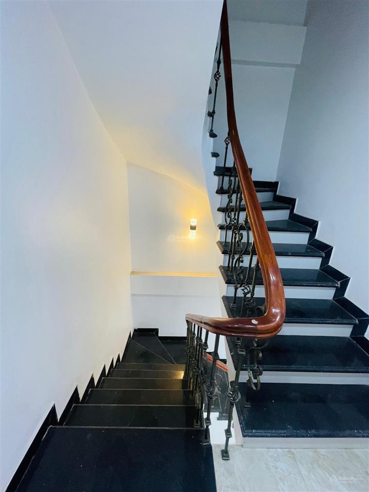 Nhà đẹp 51m2 x 4t vân canh sơn đồng  ô tô con đỗ cửa  20m ô tô tránh  tiện ích siêu thuận tiện..