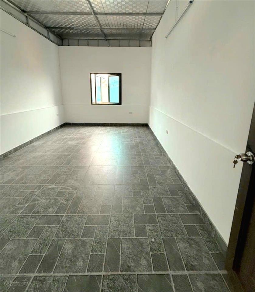 Nhà mới lai xá  kim chung 44m² x 5t  30m ô tô  sát ql32  vđ 3.5  vừa ở vừa cho thuê...