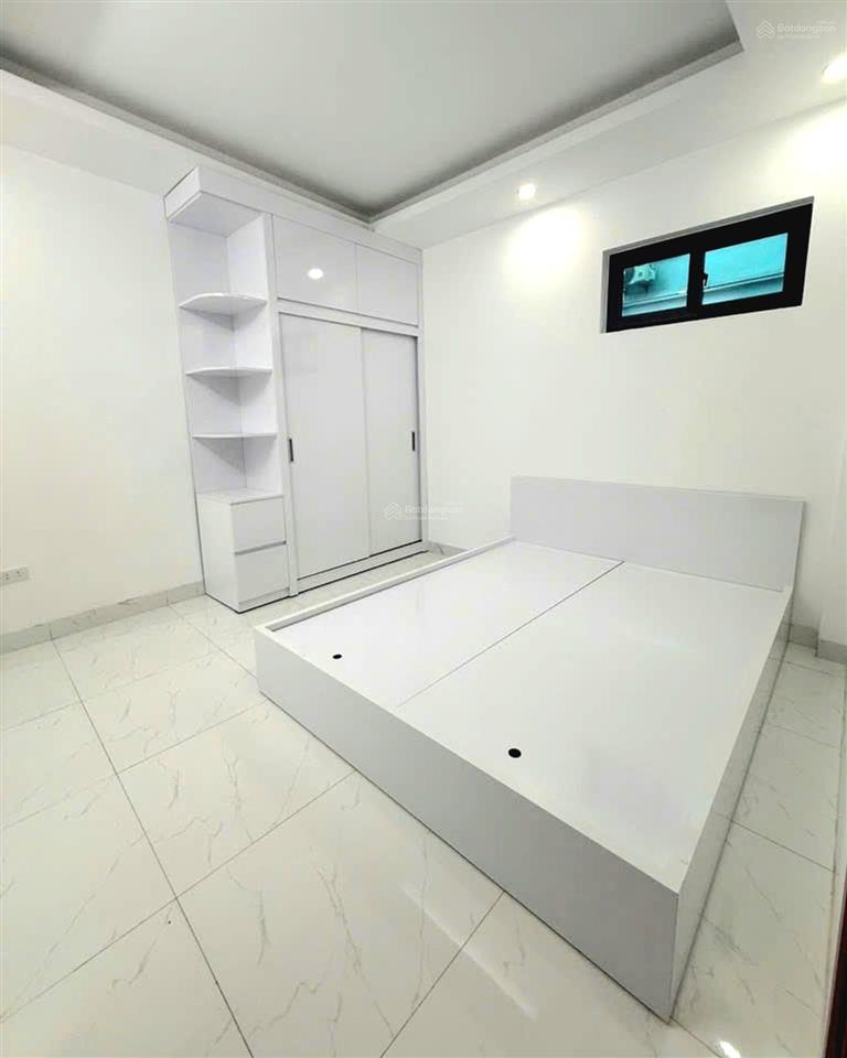 Nhà mới lai xá  kim chung 44m² x 5t  30m ô tô  sát ql32  vđ 3.5  vừa ở vừa cho thuê...