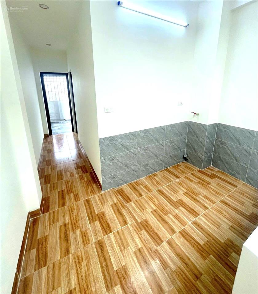 Chủ nhiệt bán nhà 5 tầng song phương  sơn đồng vài bước chân ra chợ ngõ cực nông.