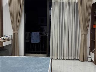 Nhà đẹp song phương 40m x 4t  hơn 5 tỏi  2 thoáng trước sau  ở ngay  tiện ích bạt ngàn...
