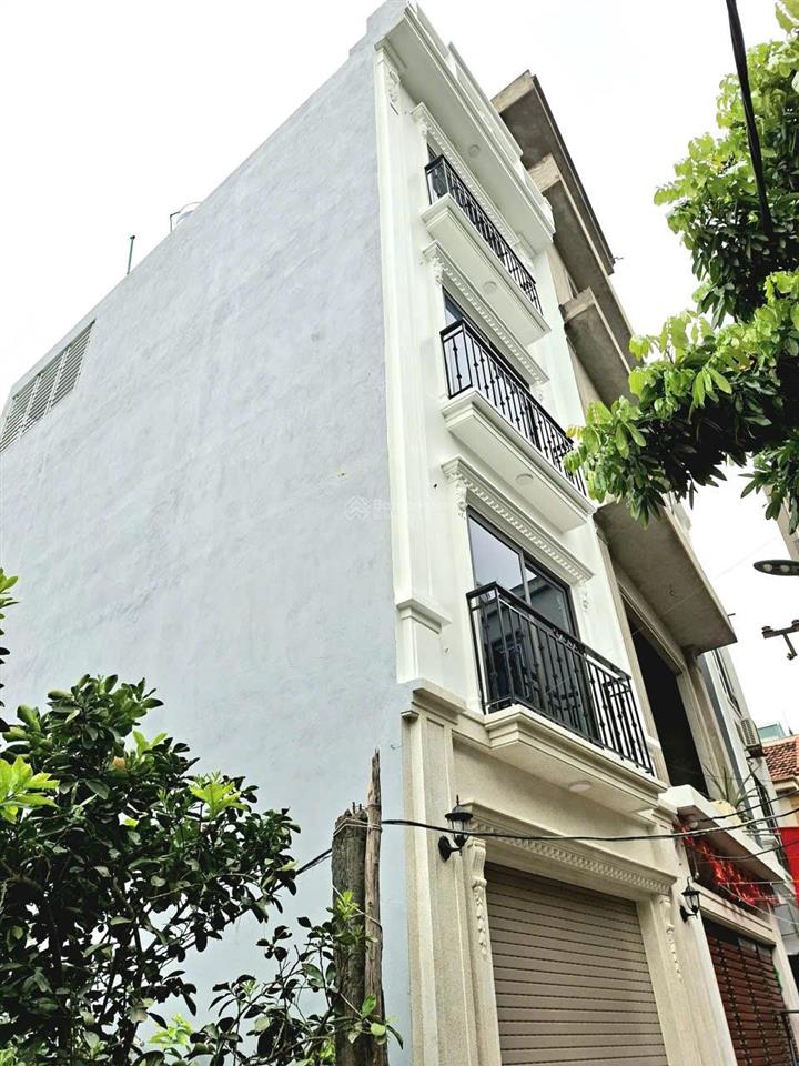 Nhà mới đại tự 40m  nhỉnh nhẹ 6 đồng  mặt ngõ, ô tô đỗ cửa  tiện ích bạt ngàn...