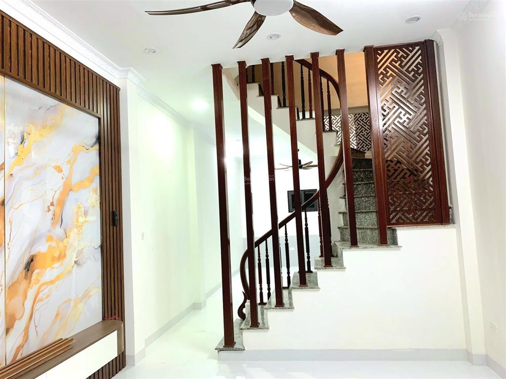 Bán nhà 5 tầng kim hoàng vân canh, ô tô tránh, diện tích 37m2, nhiều phòng khép kín