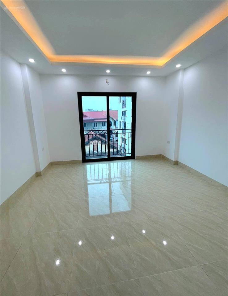 An trai 39m²5t  6 ngủ  full nội thất  ở ngay  sát kđt an lạc  bãi đỗ  tiện ích bạt ngàn...