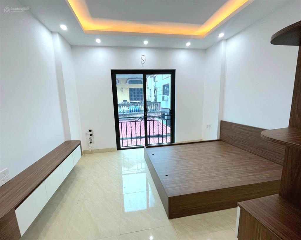 An trai 39m²5t  6 ngủ  full nội thất  ở ngay  sát kđt an lạc  bãi đỗ  tiện ích bạt ngàn...