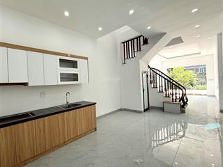Nhà mới vân côn 46m2  nhỉnh 4 tỷ  lô góc 2 mặt thoáng sáng  ô tô đỗ tận cửa