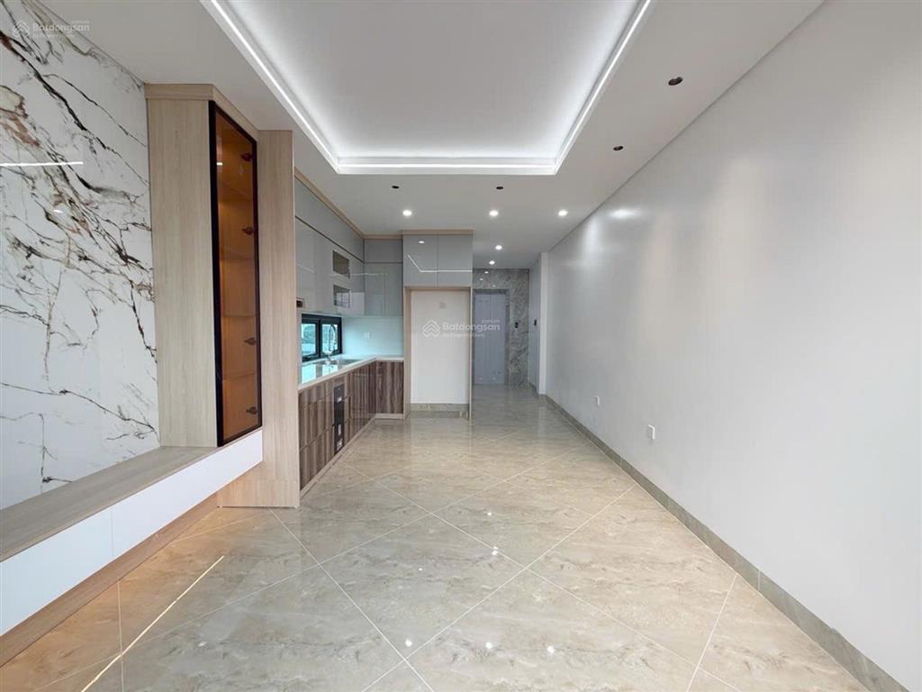 Vân côn 36m2 6t  thang máy  lô góc  ô tô tránh + kinh doanh  xây mới đẹp lung linh...