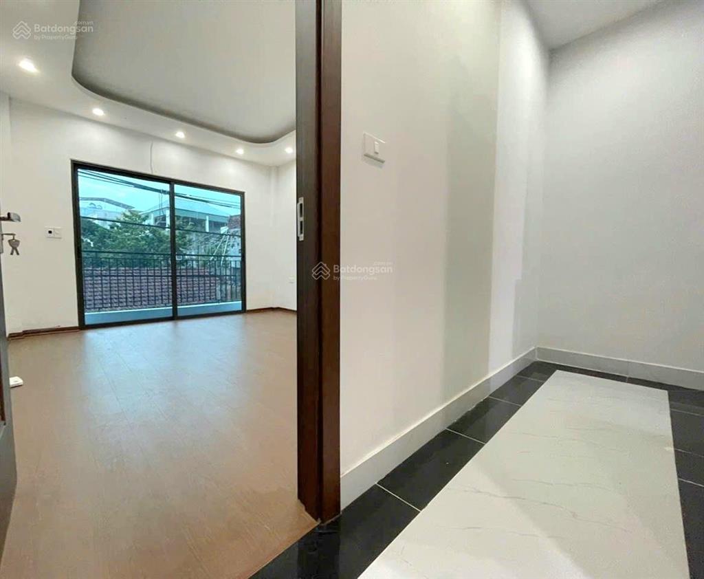 Nhà đẹp kim chung  6 tầng  thang máy  ngõ thông  ô tô  không quy hoạch  xây đơn lập