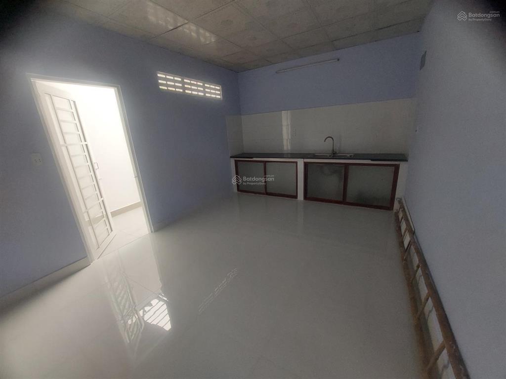 Bán nhà hẽm xe hơi 5m x 20m nguyễn văn tạo long thới  nhà begiá 4tỷ95