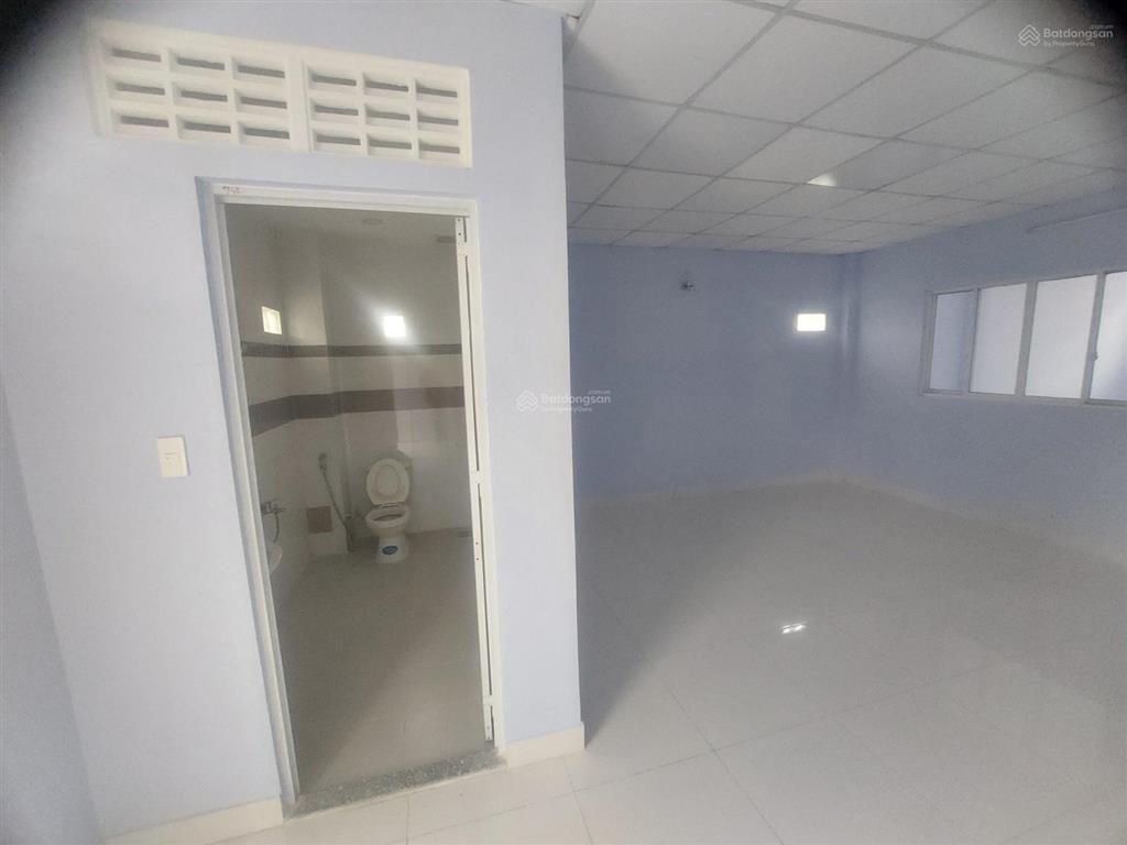 Bán nhà hẽm xe hơi 5m x 20m nguyễn văn tạo long thới  nhà begiá 4tỷ95