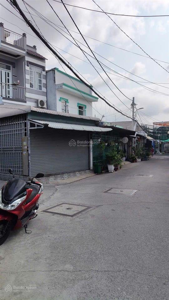Bán nhà căn góc 2 mặt tiền ôtô ngủ trong nhàgiá 5,5tỷnguyễn văn tạolong thới nhà bè.