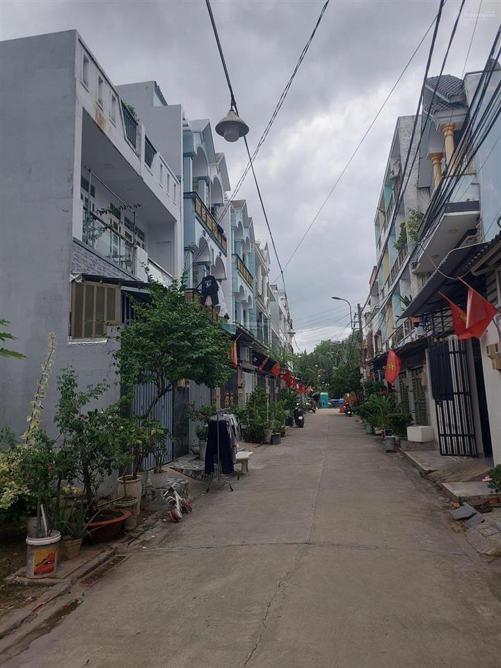 Bán đất 5.8m x 21.5m, khu phân lô đồng bộ, lê văn lương, phước kiển, nhà bè