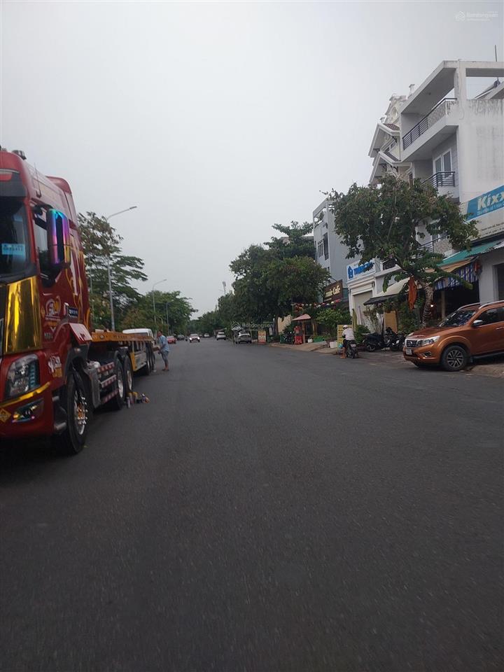 Bán nhà 4 tầng  5m x 22m  kdc phú mỹ  phạm hữu lầu  quận 7