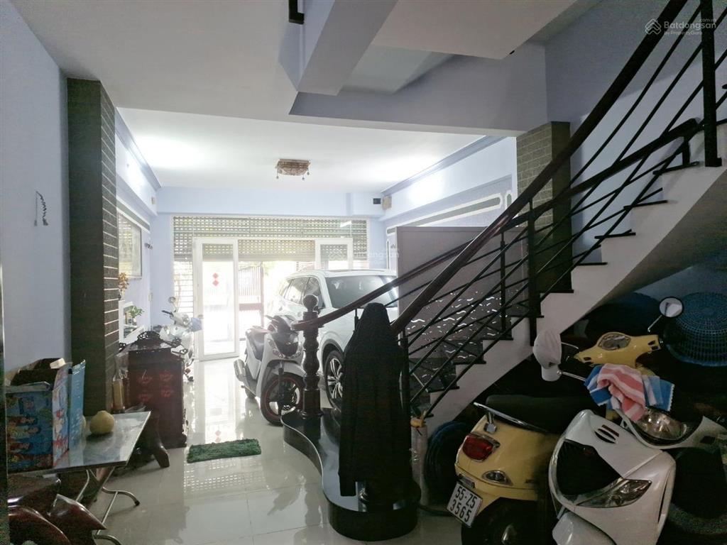 Bán nhà 4 tầng  5m x 22m  kdc phú mỹ  phạm hữu lầu  quận 7