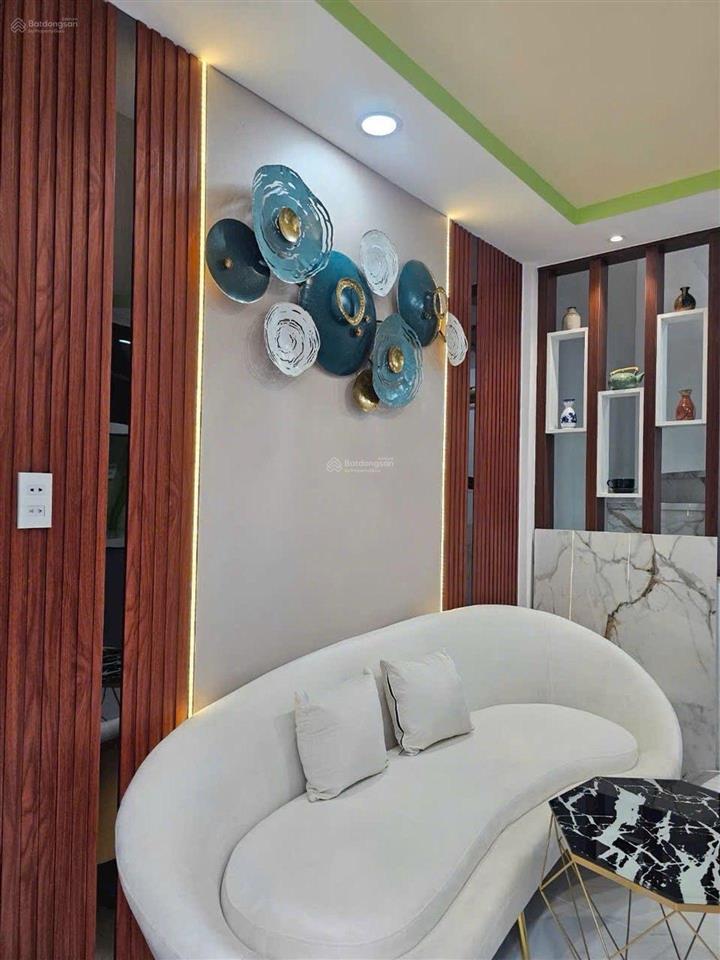 Nhà 3 tầng, full nội thất, hẻm 1 sẹc trần xuân soạn, quận 7