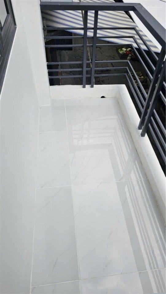 Nhà 3 tầng, full nội thất, hẻm 1 sẹc trần xuân soạn, quận 7