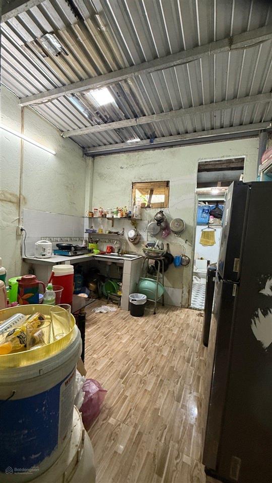 Bán nhà 2 tầng, sổ riêng, giá 2 tỷ 500 triệu, hẻm 1716 huỳnh tấn phát, nhà bè