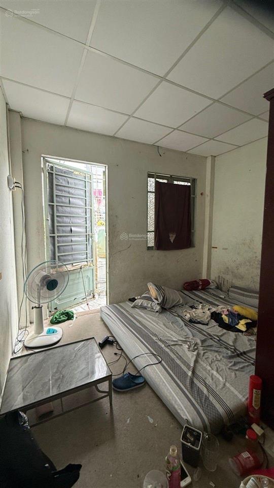 Bán nhà 2 tầng, sổ riêng, giá 2 tỷ 500 triệu, hẻm 1716 huỳnh tấn phát, nhà bè