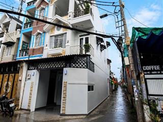 Bán nhà 4 tầng, góc 2 mặt tiền, ngang 5m, huỳnh tấn phát, nhà bè
