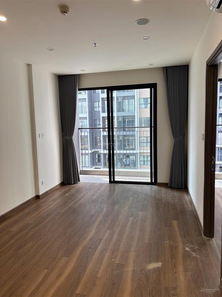 Nóng!!! cho thuê cc the beverly 1pn. giá 5,5 triệu vnd.dt 44m2 view đẹp tại đa tốn, gia lâm, hà nội