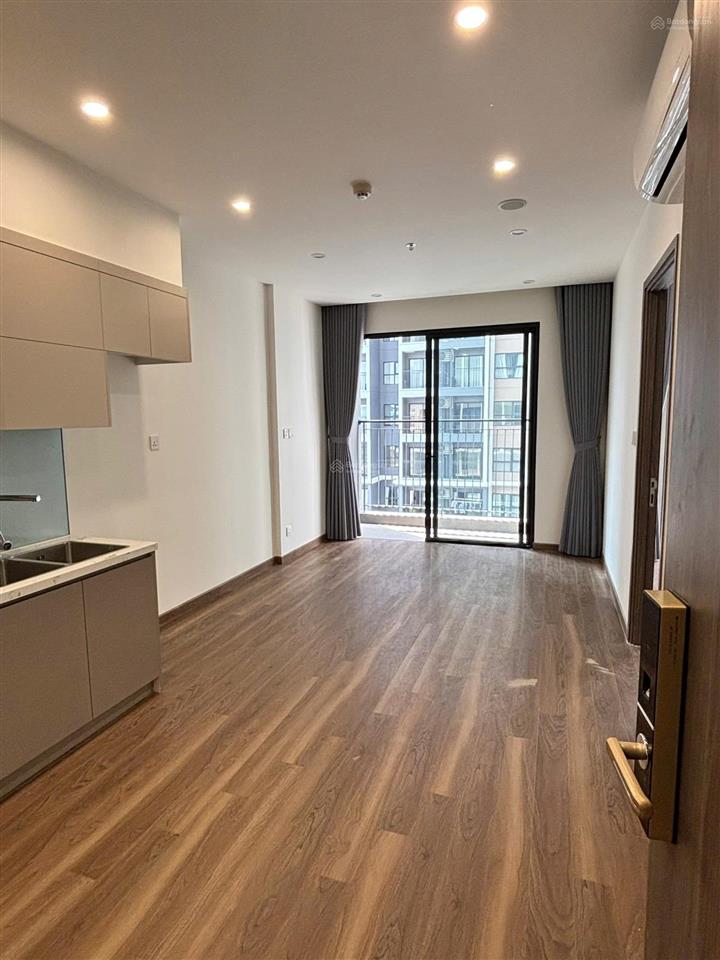 Nóng!!! cho thuê cc the beverly 1pn. giá 5,5 triệu vnd.dt 44m2 view đẹp tại đa tốn, gia lâm, hà nội