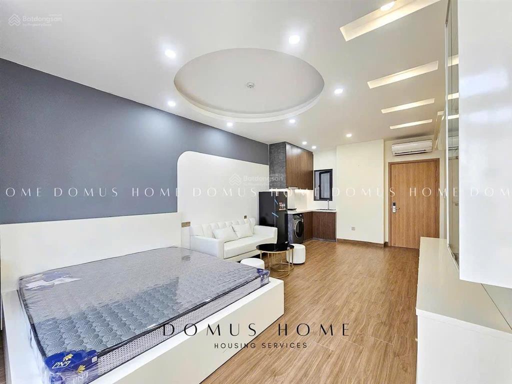 Cho thuê căn hộ dịch vụ full nội thất  ban công sát lotte  himlam  đh rmit quận 7