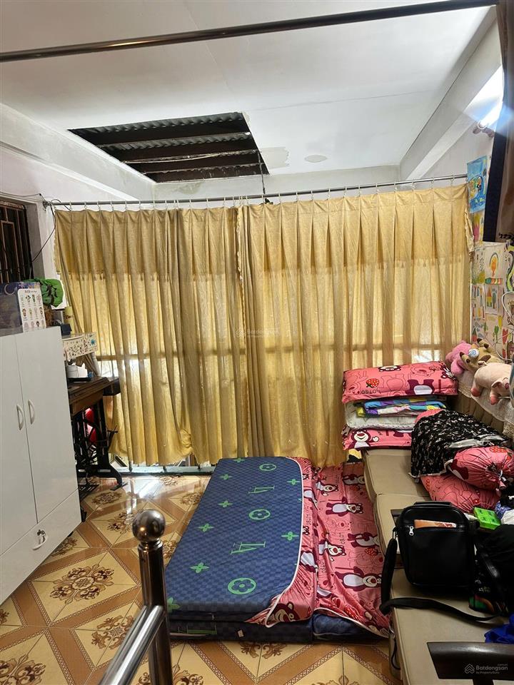 Nhà bán 4 tầng hẻm nguyễn thị minh khai phường 5 quận 3 dt 3.5m x 8m giá 6.7 tỷ tl