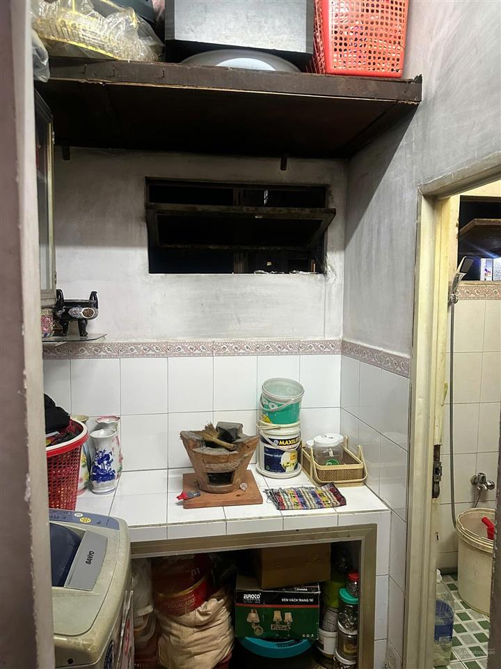 Nhà bán 4 tầng hẻm nguyễn thị minh khai phường 5 quận 3 dt 3.5m x 8m giá 6.7 tỷ tl