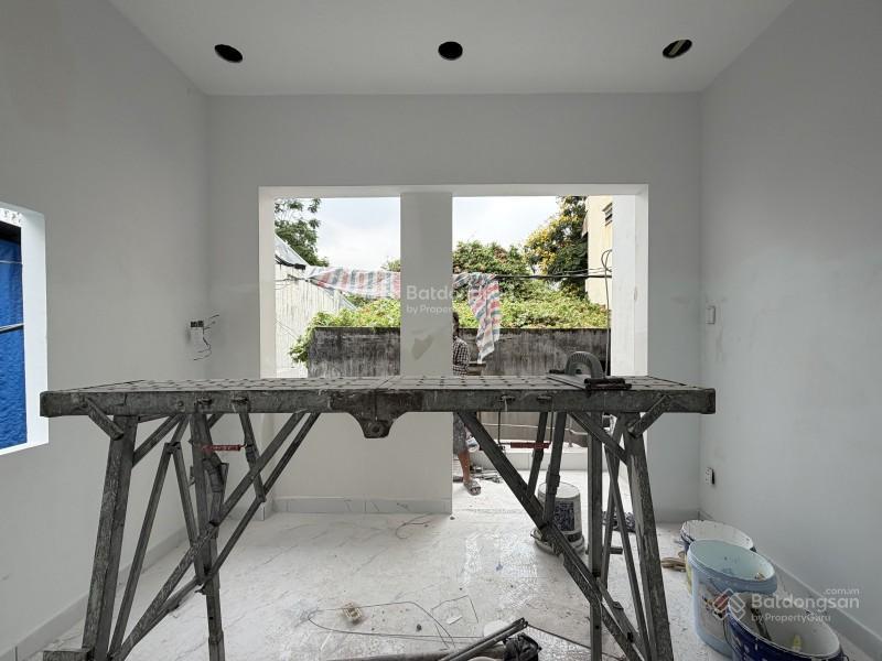 Gần hoàng sa, quận 1 sau căn mặt tiền 30m2 2 tầng giá 6.5 tỷ