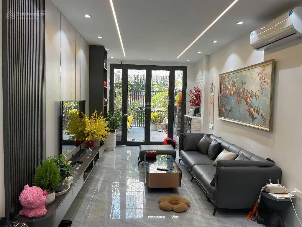 Bán căn hộ chung cư tại đê la thành, ô chợ dừa, đống đa, hà nội, giá cực chất chỉ với 8,9 tỷ, 80m2