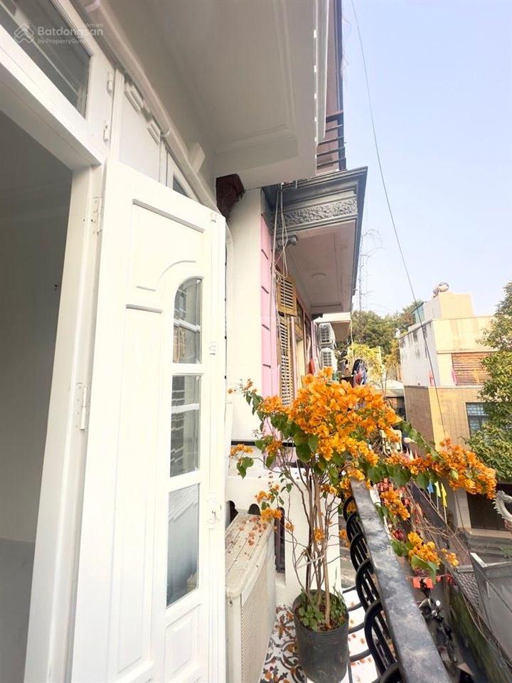 Bán nhà riêng tại hoàng hoa thám , diện tích 38 m2