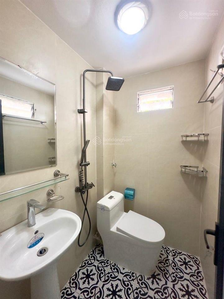 Bán nhà riêng tại hoàng hoa thám , diện tích 38 m2