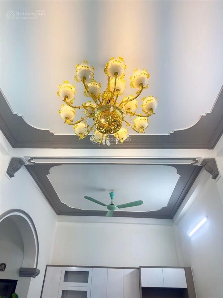 Bán nhà riêng tại hoàng hoa thám , diện tích 38 m2