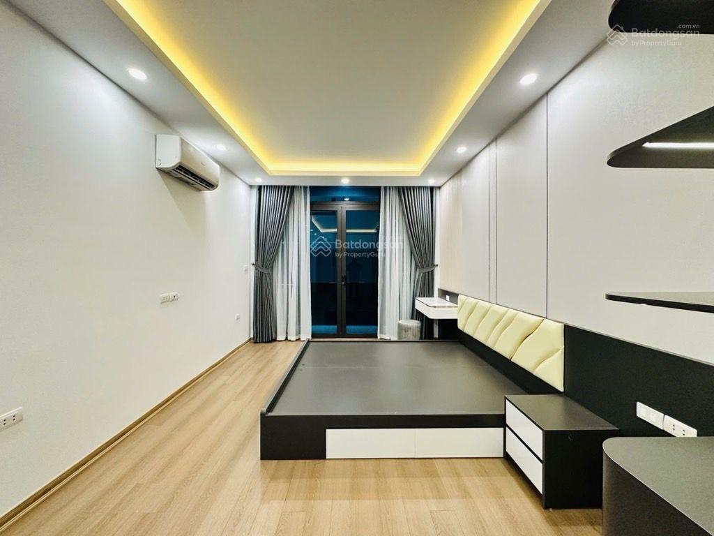 Bán nhà phố đào tấn 46m2 giá 17,5 tỷ