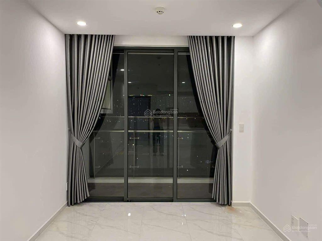 Bán căn hộ precia 2pn 2wc dt 71m2 view xem bắn pháo hoa giá 6 tỷ bao thuế full nội thất gỗ