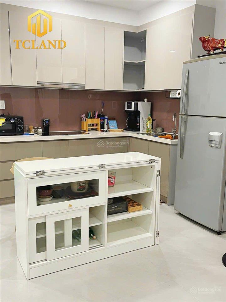 Bán căn hộ precia loại 1pn+ tầng cao dt 50m2 nhà full nội thất đẹp giá 5 tỷ có thương lượng