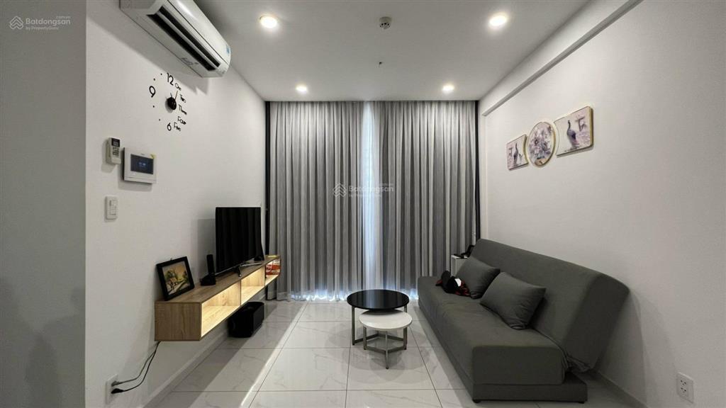 Cần bán căn hộ d'lusso quận 2 căn 2pn2wc view đông nam, nhà full nội thất, giá 5.4 tỷ bao thuế