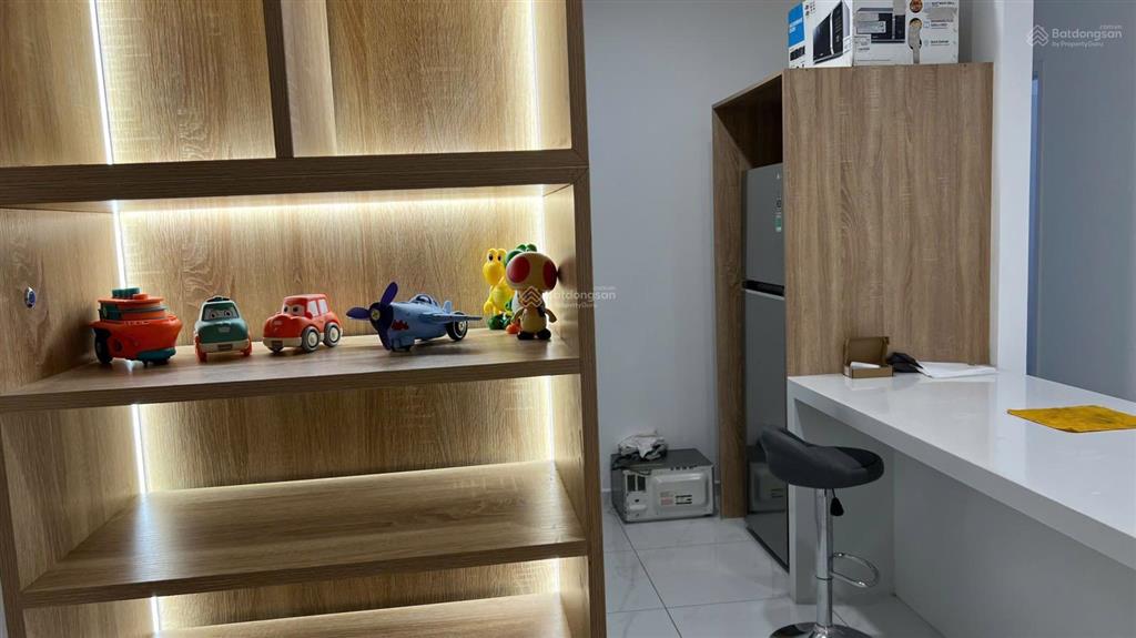 Cần bán căn hộ d'lusso quận 2 căn 2pn2wc view đông nam, nhà full nội thất, giá 5.4 tỷ bao thuế
