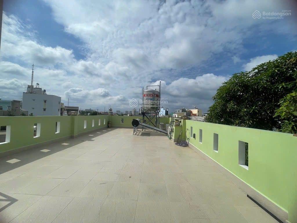 Tiền lân 19 bà điểm hóc môn xe hơi vô nhà  công nhận đủ 100m2  6.5x17 giá 5.2 tỷ