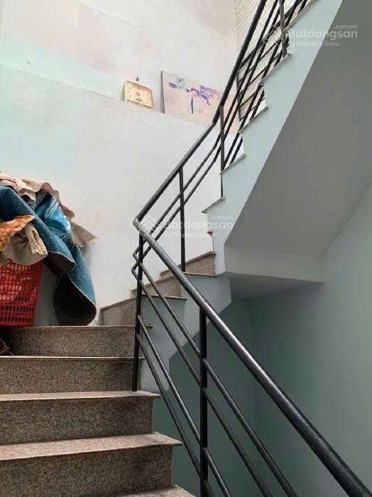 Bán nhà bắc lân chợ đầu mối hóc môn  bà điểm hxh 60m2  3 tầng  3pn sát mt  giá 3.6tỷ tl.