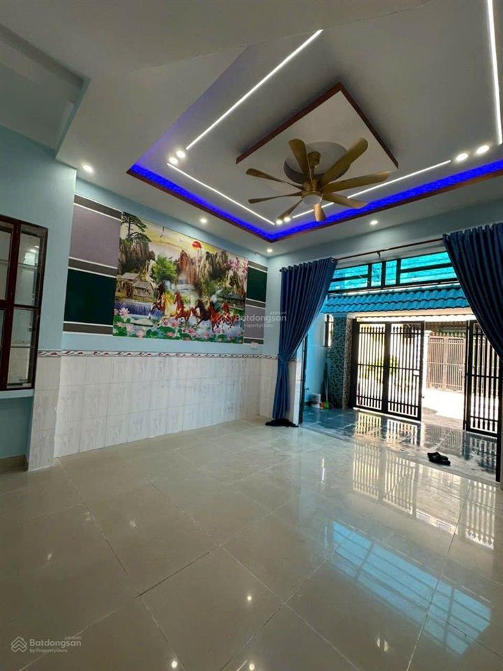 Ban nhà shr, khu dân cư hiện hữu , gần phan văn hớn, hóc môn giá 5ty. dt 5*17 trệt lầu, đường 7m,