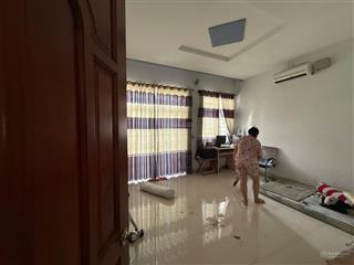 Bán nhà gần trần văn mười, hóc môn, 2 tầng, 5x18, hẻm xe tải, giá chỉ 4.65 tỷ tl