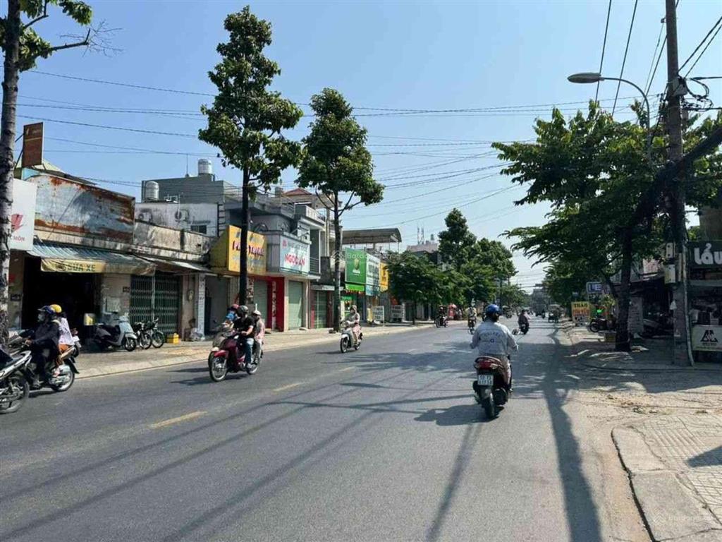 Bán nhà 106m2, 4.3x24m, ngay nguyễn ảnh thủ, bà điểm, hẻm thông, giảm ngay 400tr còn 3.85 tỷ tl