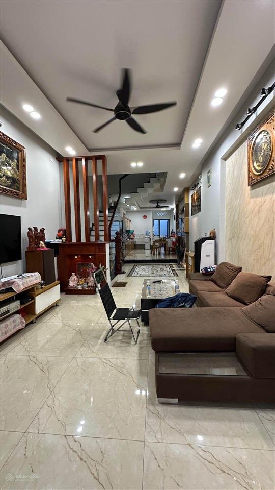 Bán nhà mt 3 tầng, 107m2 4x26 đường xe tải , tây lân, bà điểm, hóc môn giá 7,3 tỷ tl