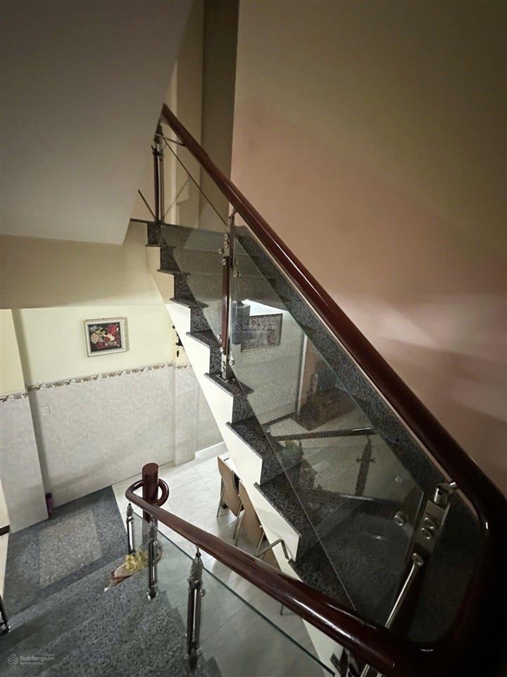 Bán nhà 95m2 trung lân 5 x 19.5, 3 tầng, đường xe tải 7m, bà điểm, gần bến xe an sương, giá 7.5 tỷ