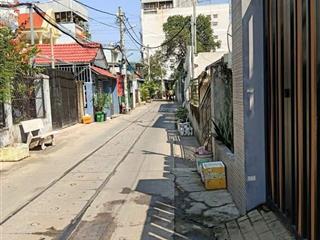 Bán đất 70m2 bà điểm 11 , đông lân , 1 xẹt đường nhựa vào , thông 5m . vị trí đẹp , giá chỉ 2.6ty